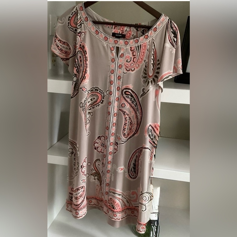 Alfani Shift Dress Sz. M - Picture 1 of 15